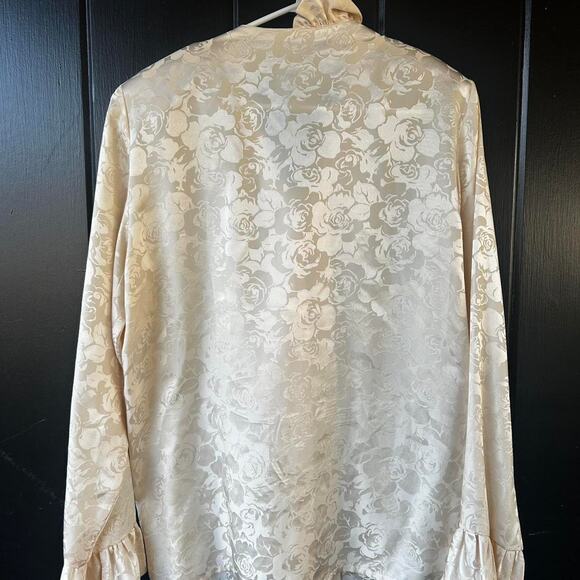 J. Simpson 100% Silk Jacquard Ruffle Blouse Women’s Large Champagne Floral - Picture 5 of 5